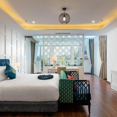 Minasi Hanoioi Lakeside Hotel Luaran gambar