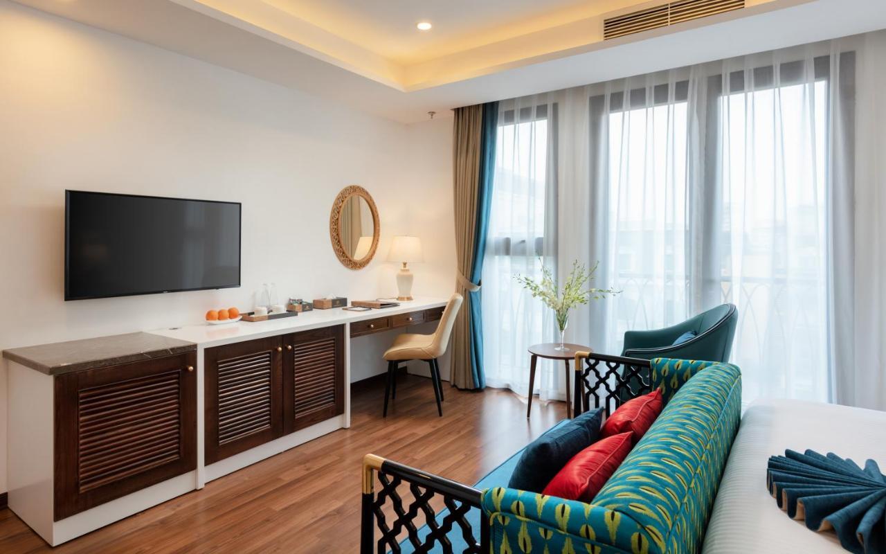 Minasi Hanoioi Lakeside Hotel Luaran gambar